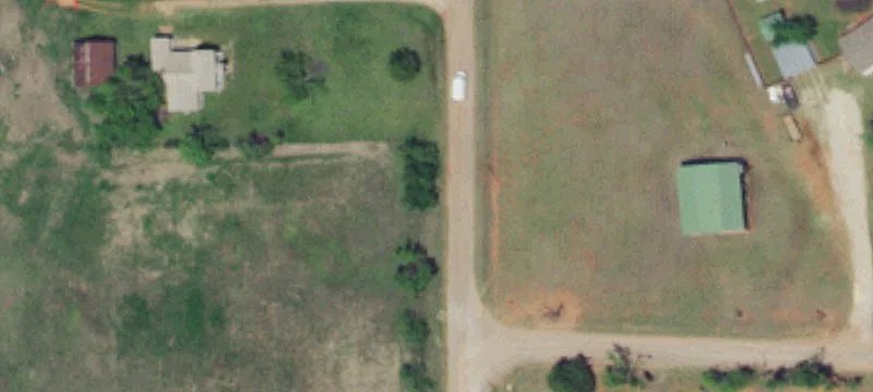 Land with Live Creek and Bluffs