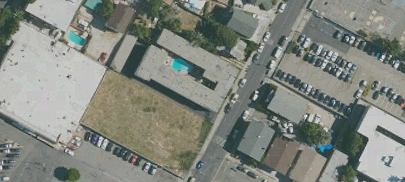 5-Unit Apartment Building with ADU