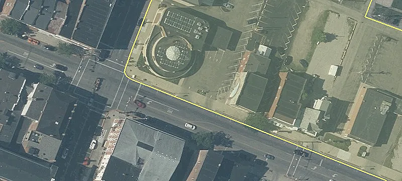 Office Suites with Reserved Parking