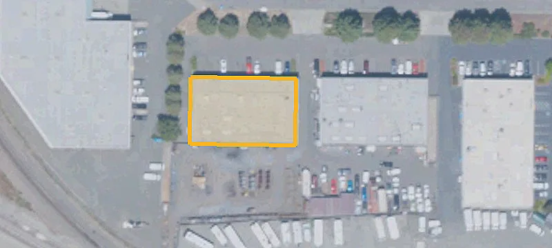 Warehouse with Secure Yard