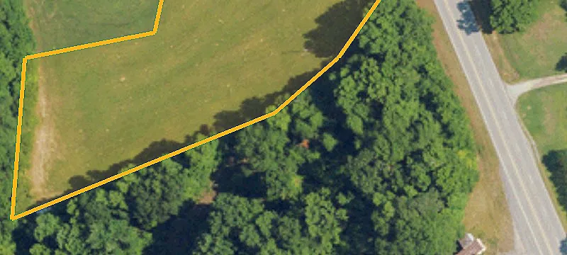 Unzoned Wooded Land with Home Sites