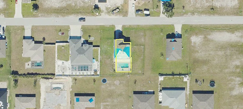 Updated 4-Unit Quadplex