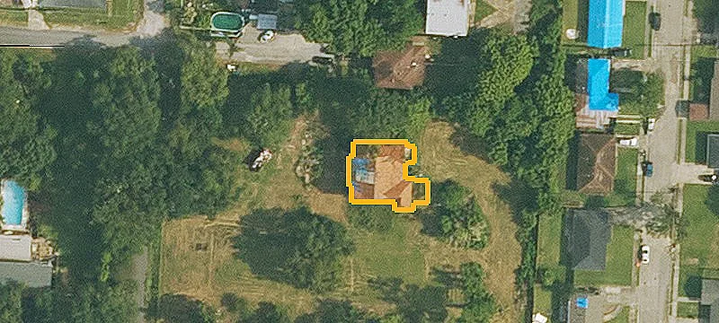 Historic Mixed-Size Development Land
