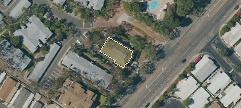 Well-Maintained 4-Unit Multifamily Property