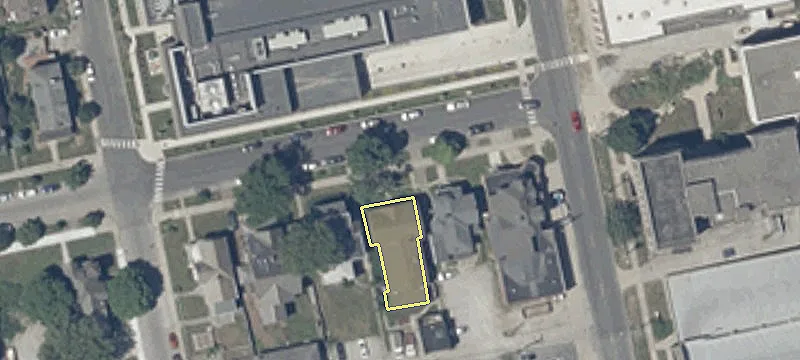 10-Unit Multifamily with Carriage House
