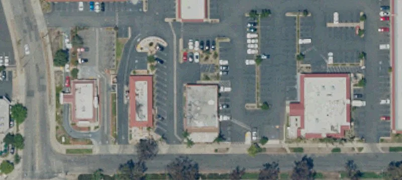 Restaurant with Three Private Entrances