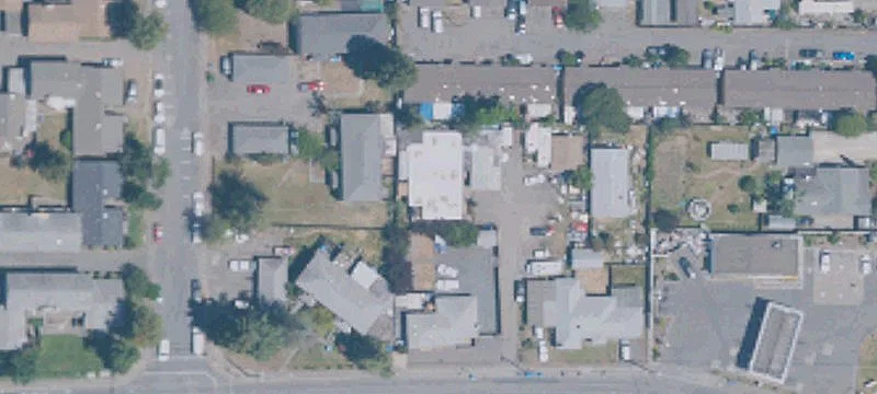 Triplex with Private Yard Access