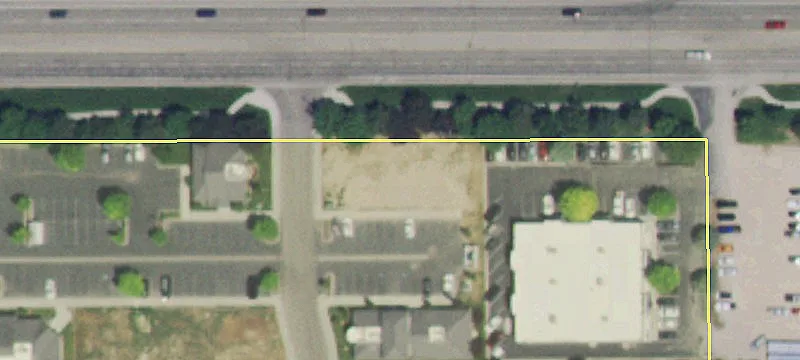 Single-Tenant Office Building