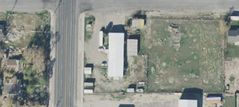 Warehouse Flex Property with Living Quarters