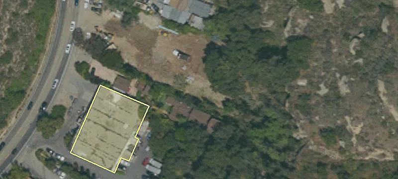 Single-Tenant Land Parcel