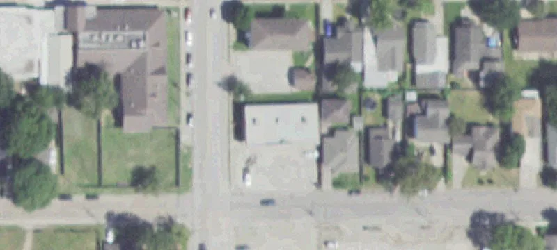 Retail Center with Corner Visibility