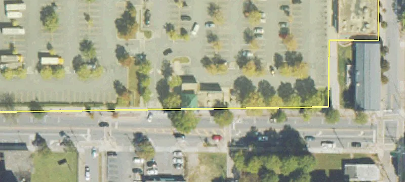Retail Center Anchored by Truist Bank
