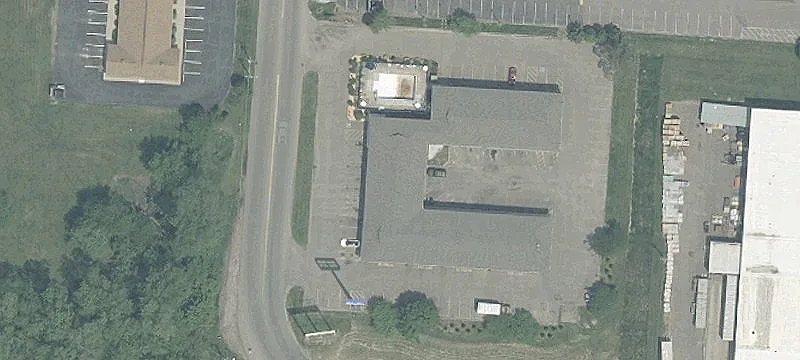 Hotel Near Interstate Visibility