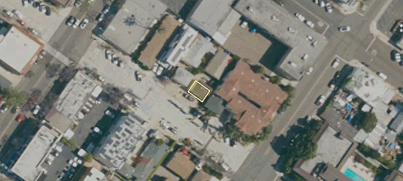 Three-Unit Residential Income with Garages