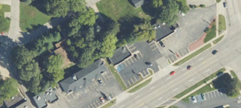 Multi-Unit Retail and Office Building