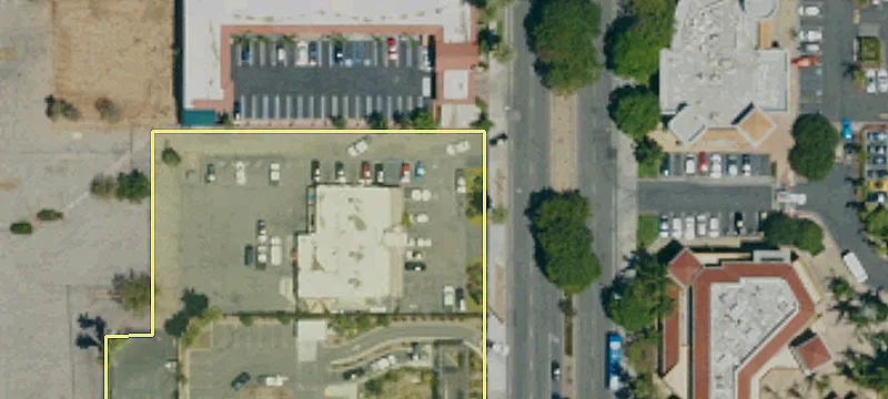 Restaurant Building with Existing Lease
