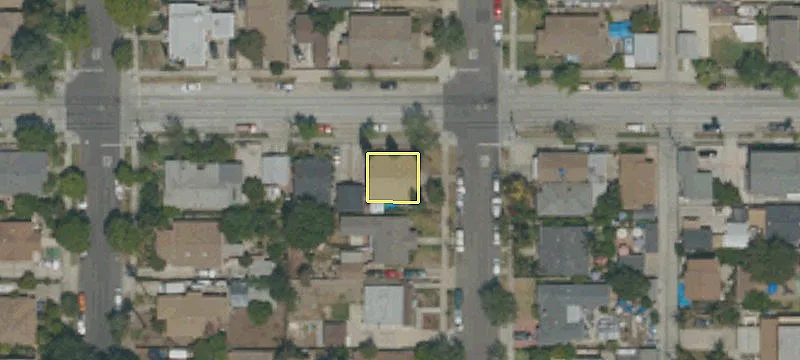 Renovated Duplex with Corner Lot