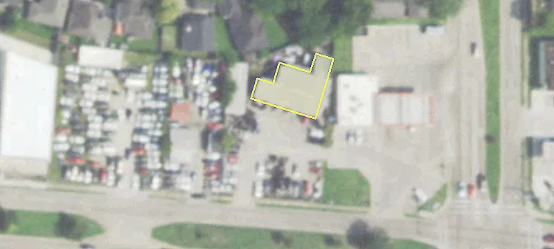 Commercial Clear Land with Nearby Gas