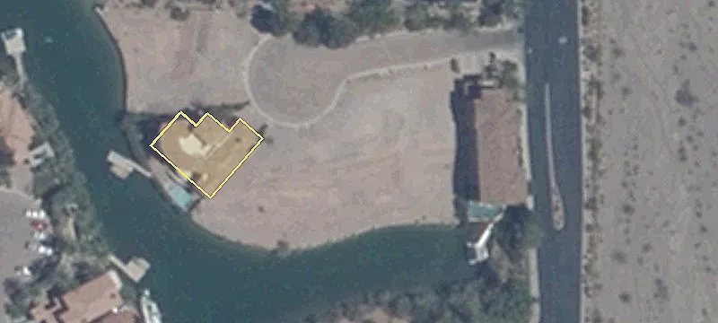 Lakefront Residential Homesite with Access