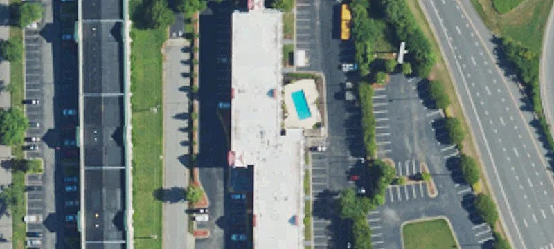 Clarion Pointe Hotel