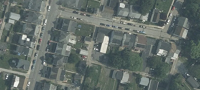 Single-Story Four-Unit Apartment Building