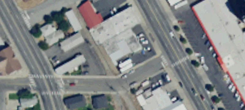 Automotive Repair Shop with Real Estate