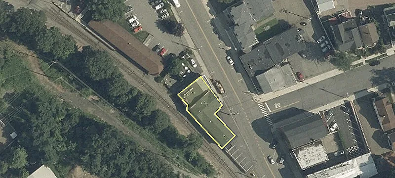 First-Floor Commercial Suite