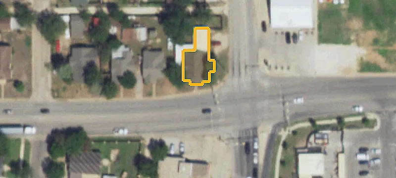 Retail Pad Site at Signalized Corner