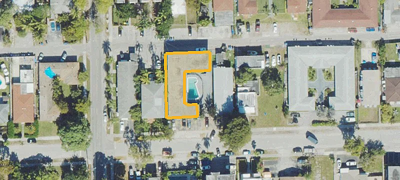 Studio Apartment in Multifamily Community