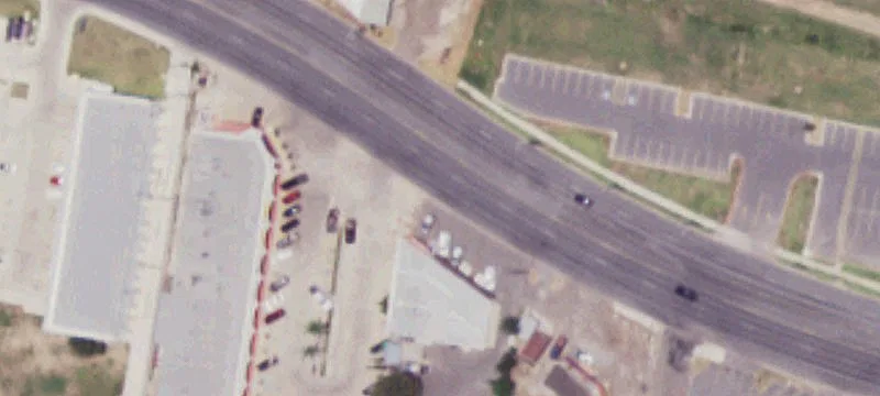 Retail Plaza with Restaurant Tenants