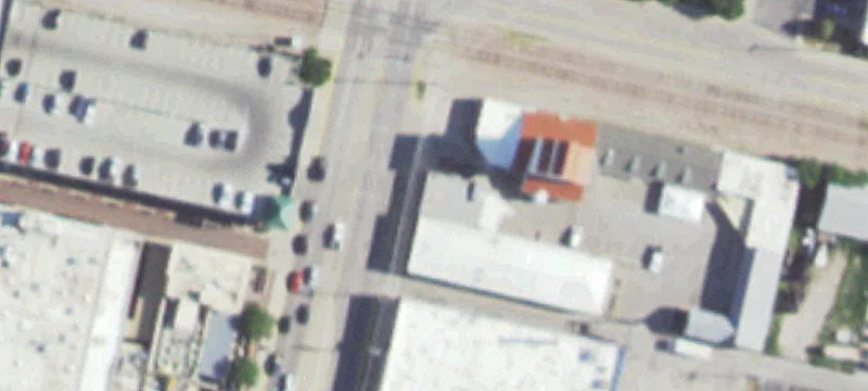 Multi-Use Downtown Commercial Building
