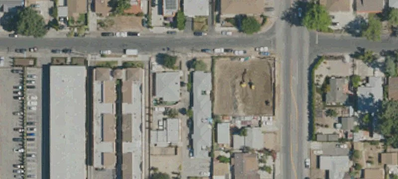 Zoned R-3 Eight-Unit Apartment
