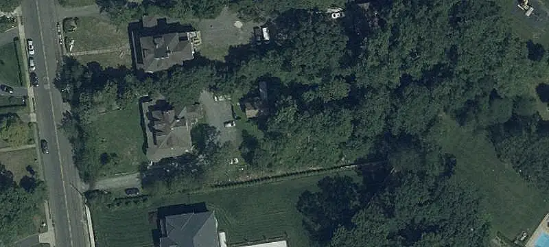 Eight-Unit Multifamily Building