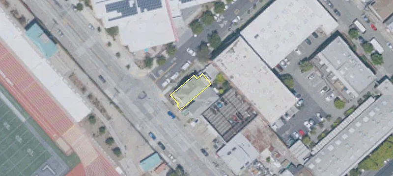 Historic Quadplex with Vacant Unit