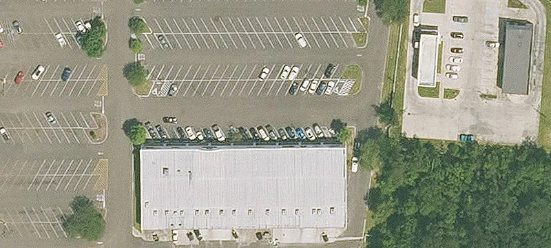 Retail Plaza Adjacent to Walmart