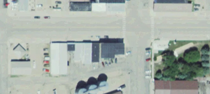 Flexible Mixed-Use Property with Parking