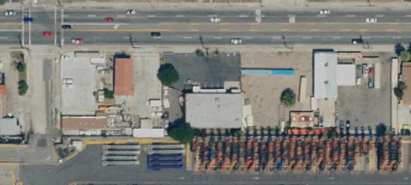 Tires Warehouse with Block Building