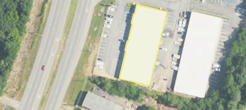 Corner Automotive Showroom Retail Space