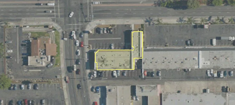 Retail Storefront Shopping Center