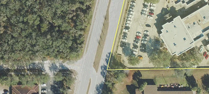 Retail Outparcel at Hard Corner