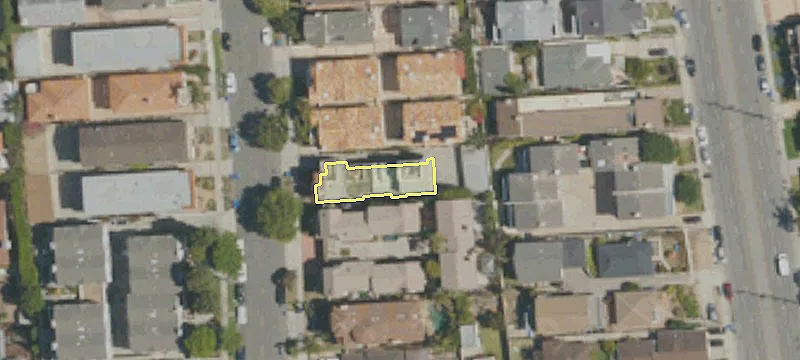 Townhouse-Style 4-Unit Income Property