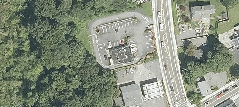 Freestanding QSR with Drive-Thru