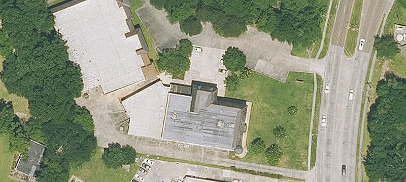 Retail Showroom and Warehouse