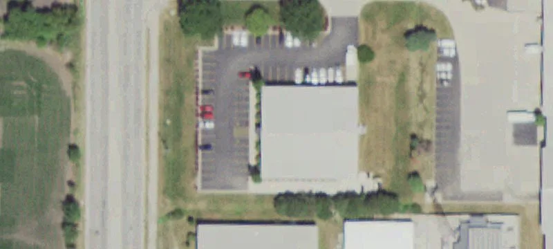Mixed-Use Flex Warehouse Building