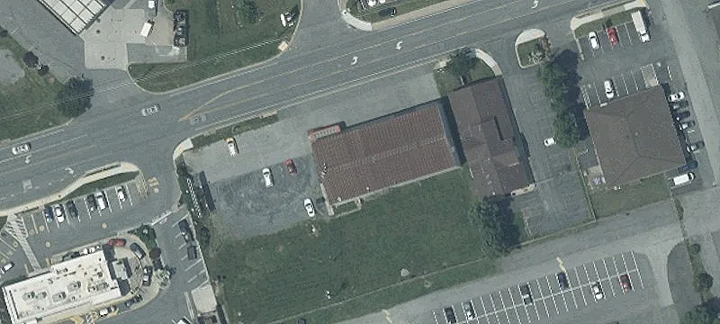 Auto Shop with 25 Parking Spaces