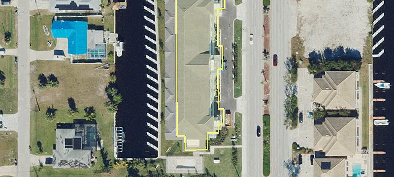 Gulf-Access Condominium Development