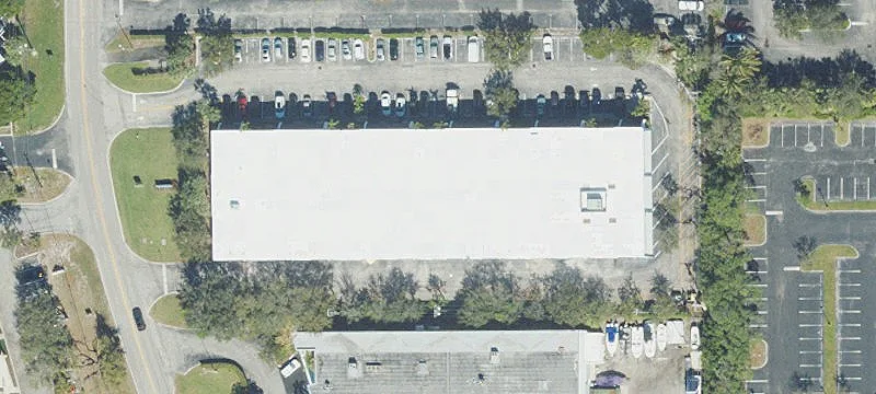 Class A Flex & Industrial Center