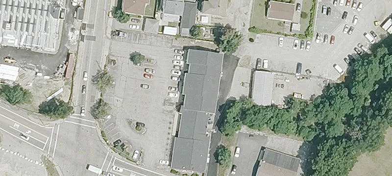 Corner Retail Shopping Center