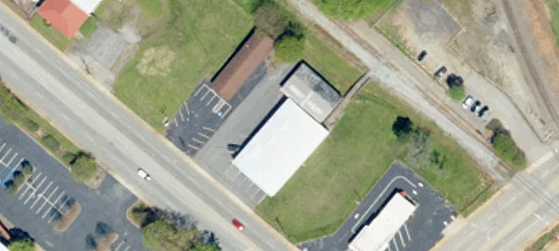 Retail/Flex Building at Signalized Corner