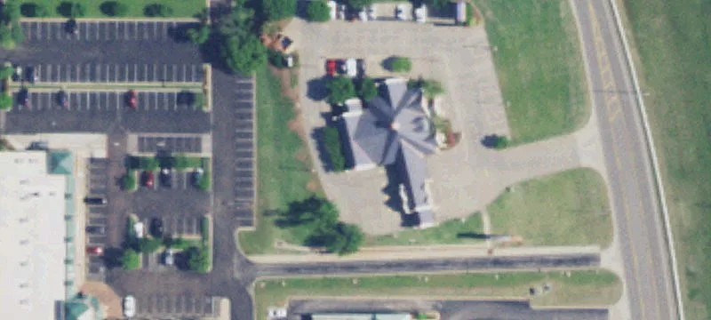 L-Shaped Retail Strip Center